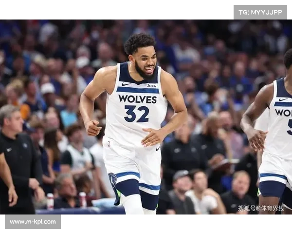 唐斯场均13.2篮板排名第五 森林狼内线优势明显 唐斯场均13.2篮板排名第五 森林狼内线优势明显
