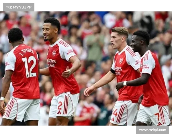 半场战报：阿森纳1-0埃弗顿，哲凯赖什点射破僵